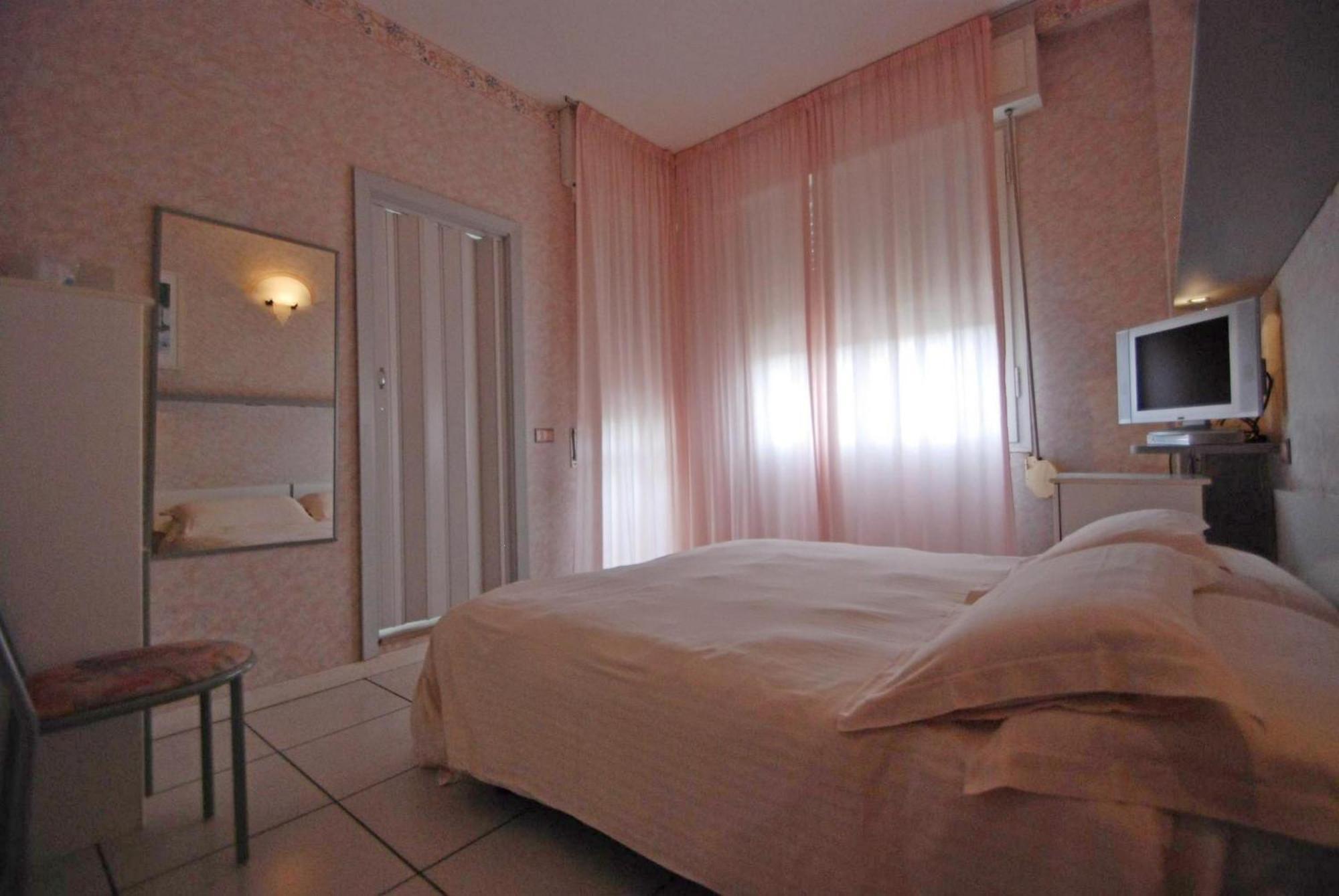 מילאנו מריטימה Marittima Rooms מראה חיצוני תמונה